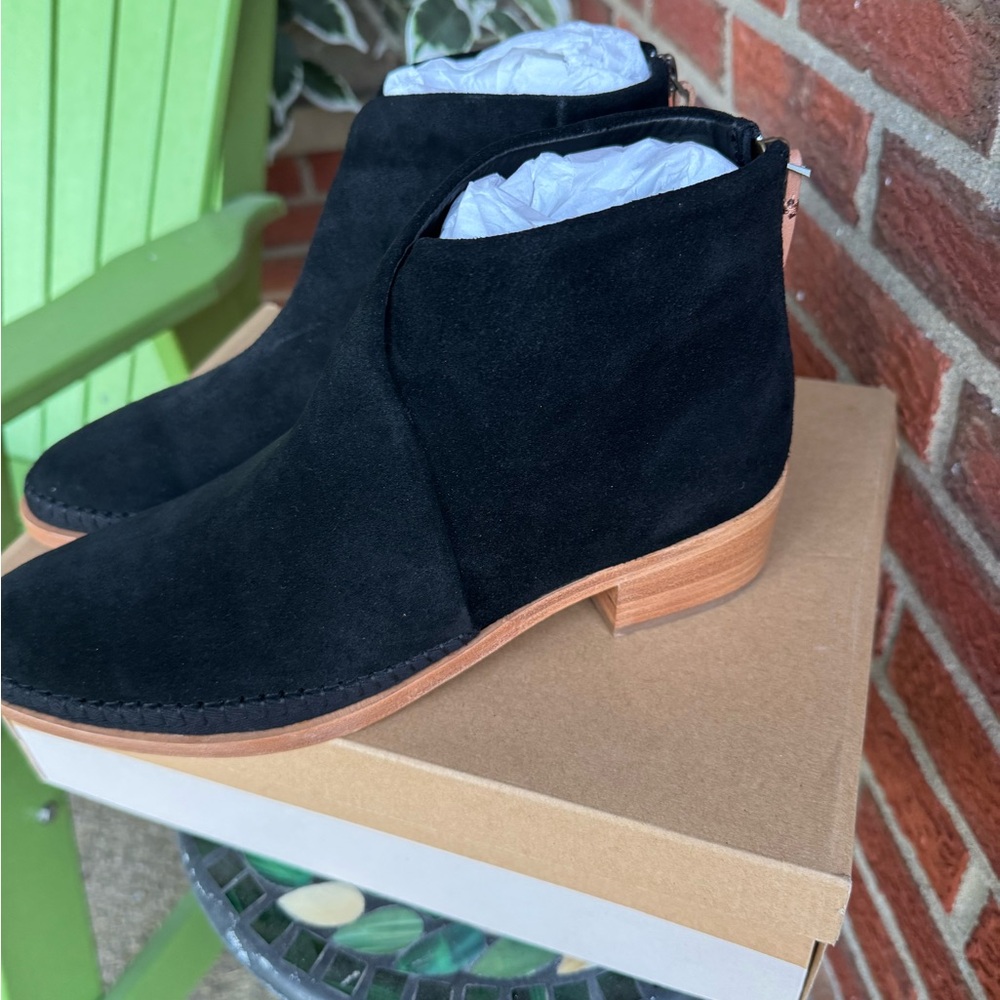 New , Soludos Black Ankle Boots